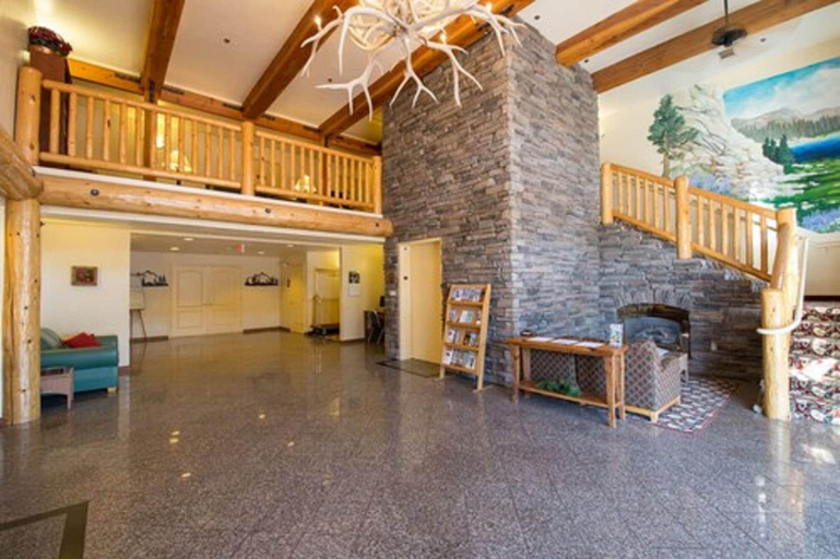 Public Area 3, Murphys Suites, Calaveras