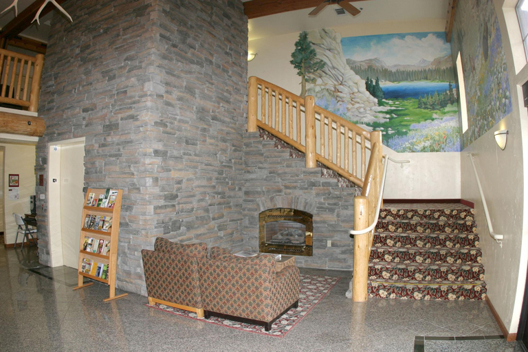 Public Area 3, Murphys Suites, Calaveras