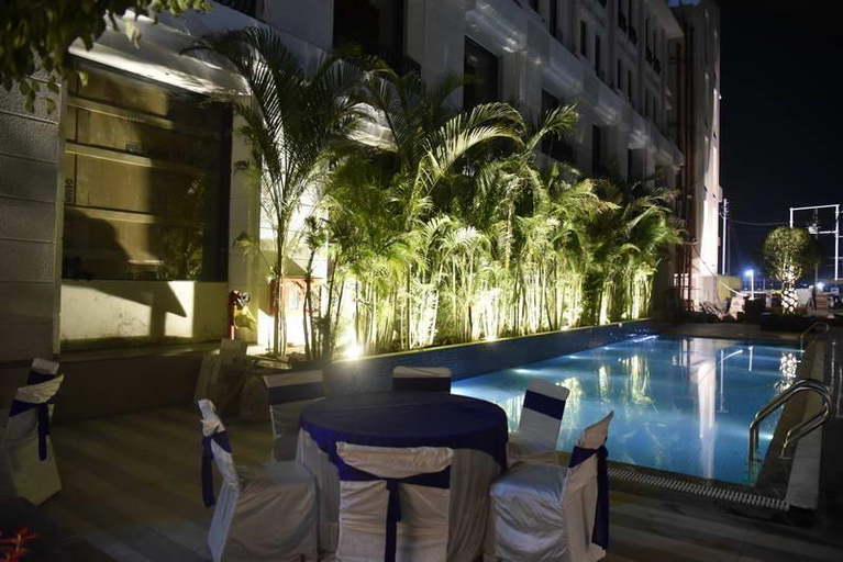 Public Area 4, Pride Hotel & Convention Centre Indore, Indore
