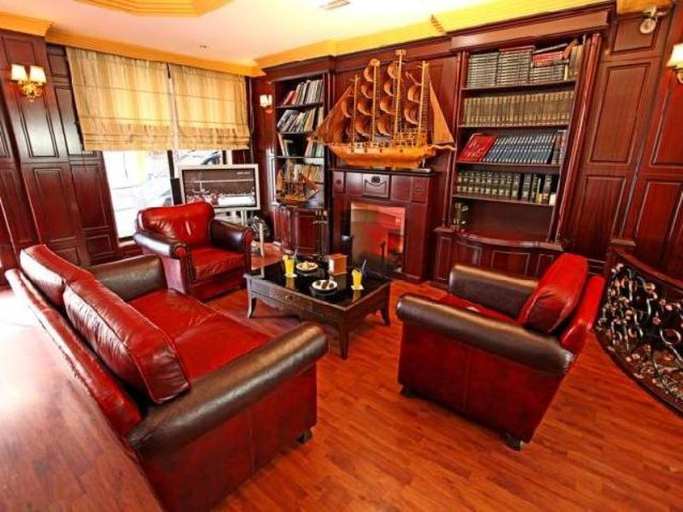Public Area, Hotel Buyuk Hamit, Fatih