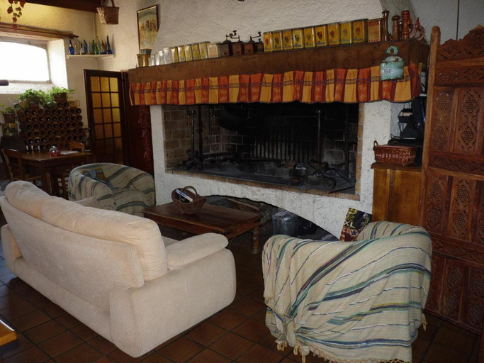 Public Area 3, Logis L'Auberge De L'Etable, Pyrénées-Atlantiques