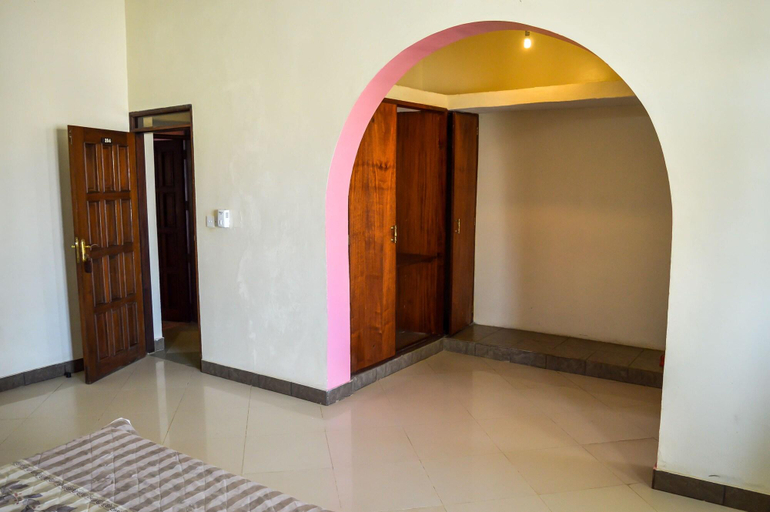Public Area 2, Platinum Hotel, Kisauni