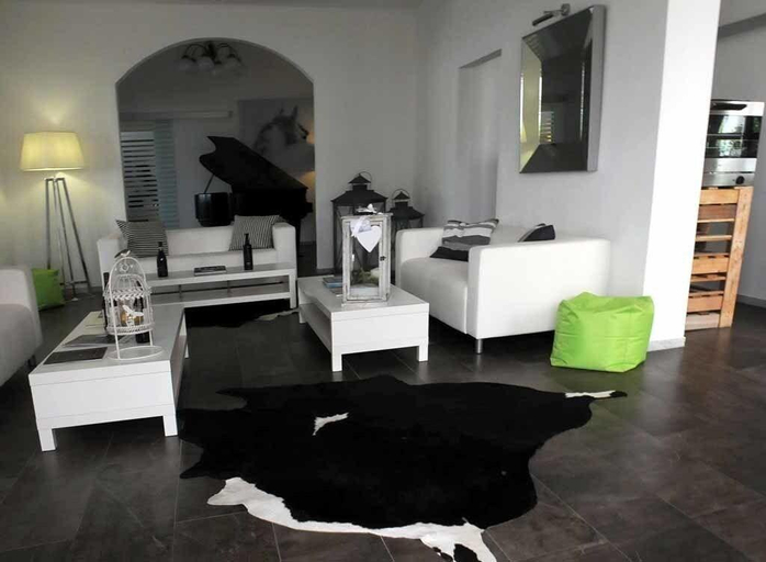 Public Area 2, Maison Del Magra, La Spezia