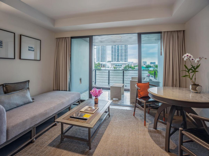 Bedroom 28