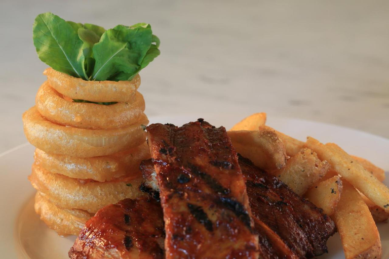 Food & Drinks 11
