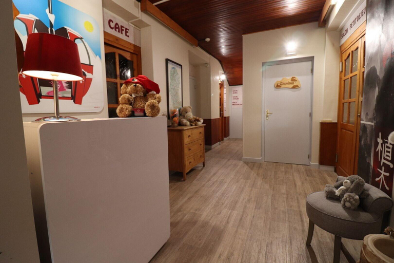 Public Area 2, Hotel la Turra, Savoie