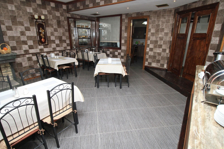 Public Area 3, villa old sololaki, Tbilisi