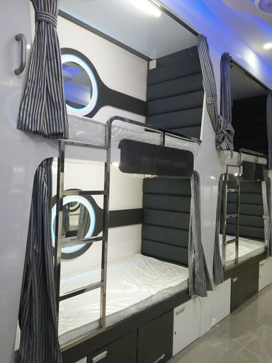 Others 5, Ocean Dormitory - Hostel, Mumbai Suburban