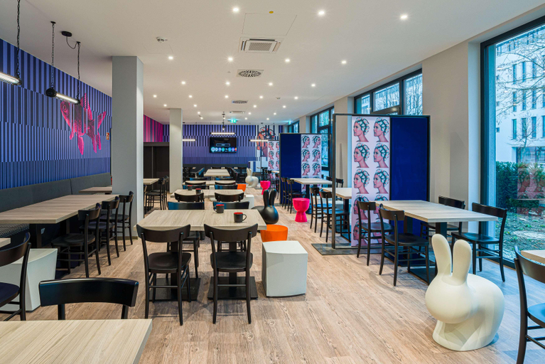 Food & Drinks 5, Ramada Encore By Wyndham Munich Messe, München