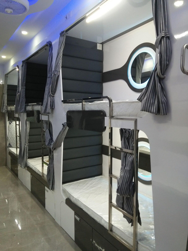 Bedroom 3, Ocean Dormitory - Hostel, Mumbai Suburban