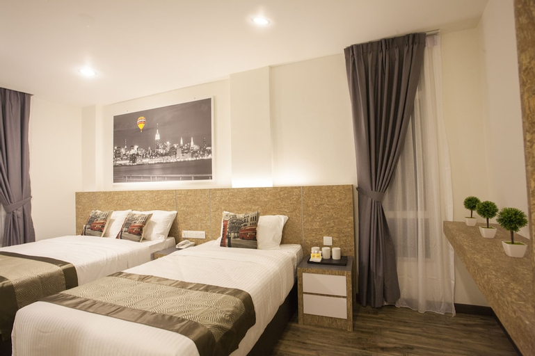 Bedroom 9