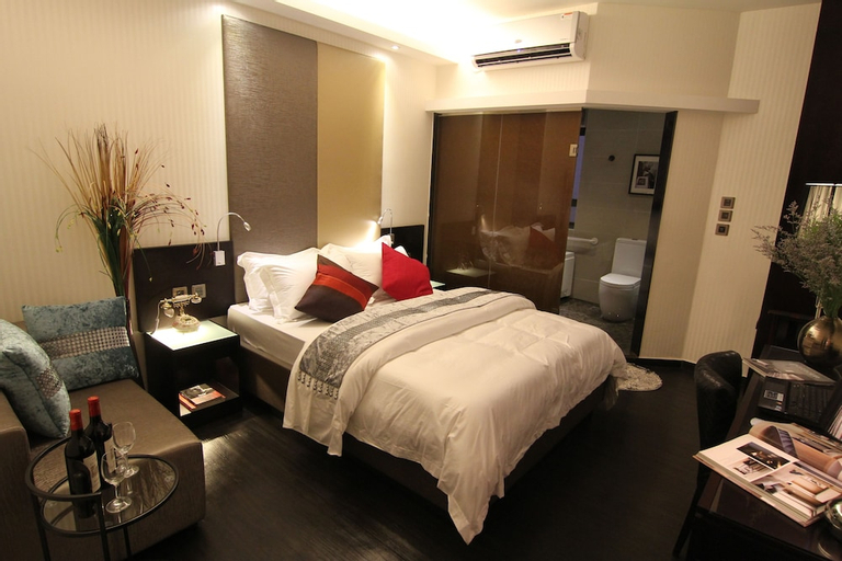 Bedroom 3, The Ten Hotel, Kowloon