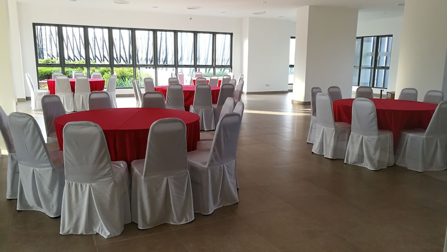 Food & Drinks, Teega Suite 3BD Seaview Puteri Harbour, Johor Bahru