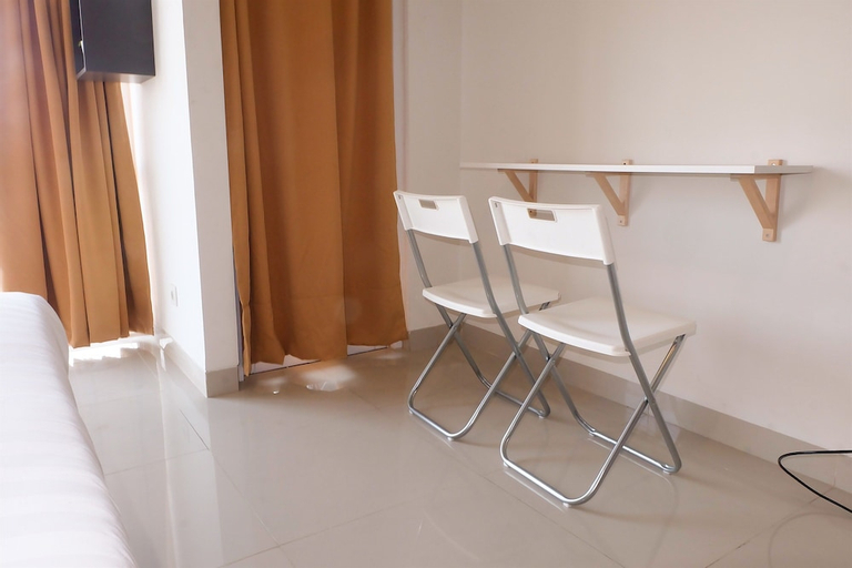 Fully Furnished Studio Apartment Near MT Haryono And Halim By Travelio, East Jakarta