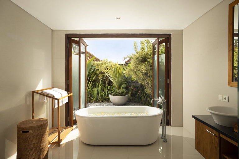 Villa Ambara Bali - Bathroom