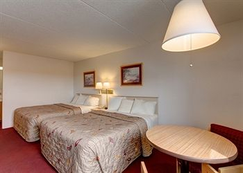Econo Lodge Inn & Suites, Penobscot