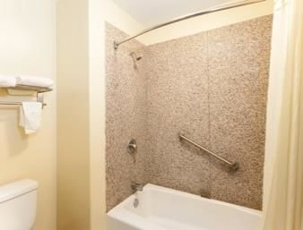 Travelodge Brea, Orange