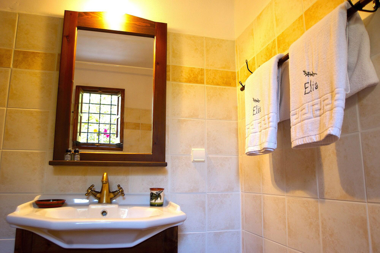 Bathroom 4, Elia Traditional Hotel & Spa, Crete