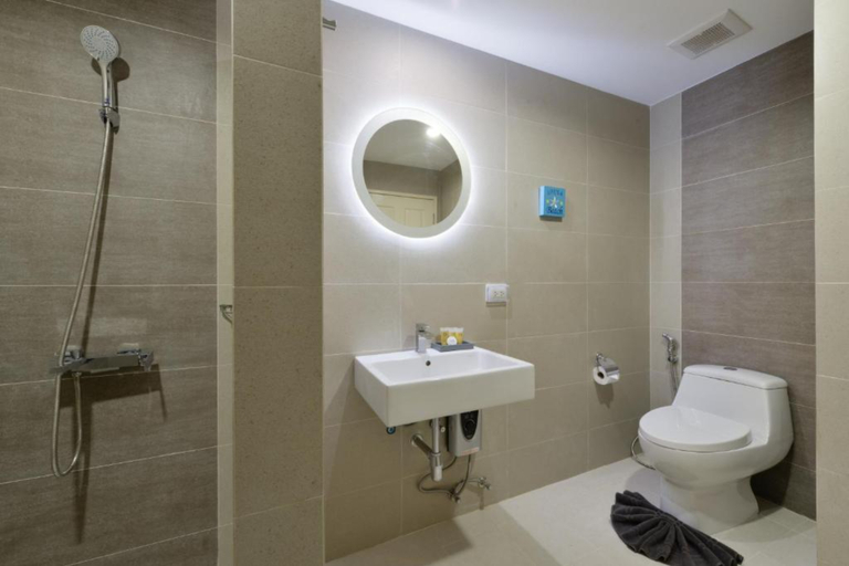 Bathroom 4, T2 Jomtien Pattaya, Pattaya