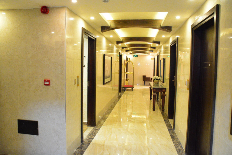 Public Area 2, Al Jamal Hotel, Salt