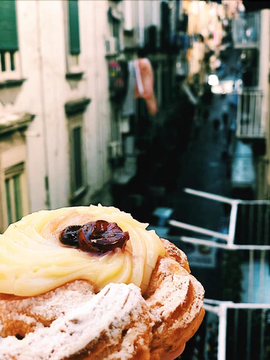 Food & Drinks 3, B&B Priezza, Napoli