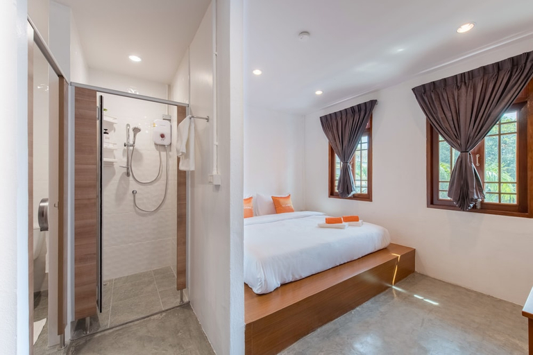 Bedroom 25