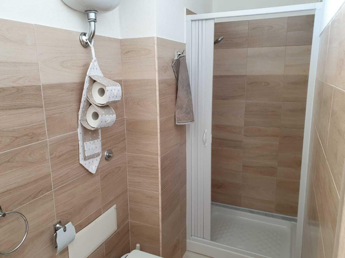 Bathroom 5, B&B Casa Terry, Caserta
