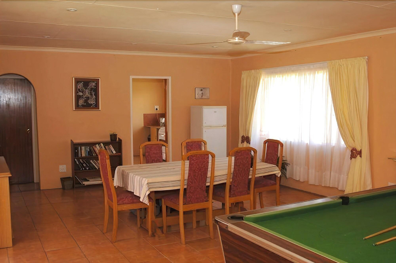 Public Area, Gateway Guest House, Ekurhuleni