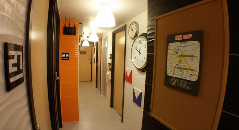 Public Area 1, Train Inn, Kowloon