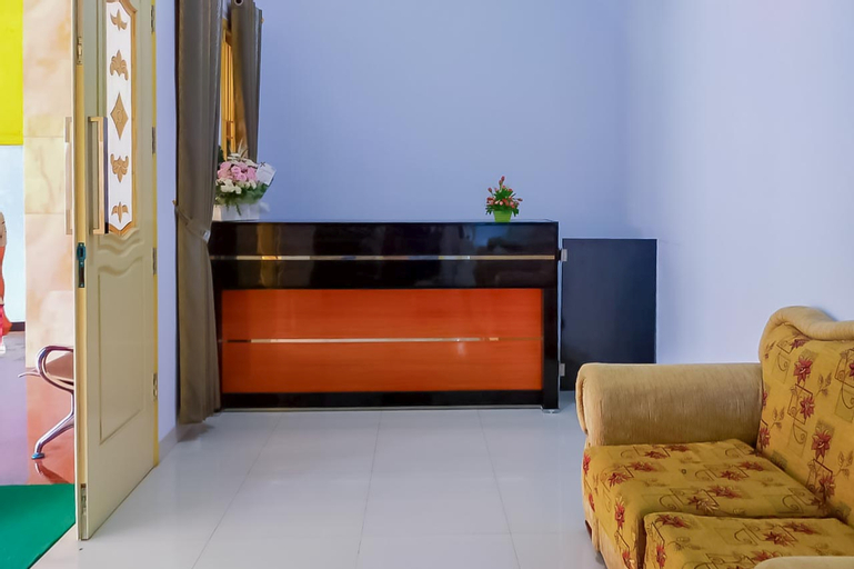 Exelsa Aus Guest House Syariah RedPartner, Jambi