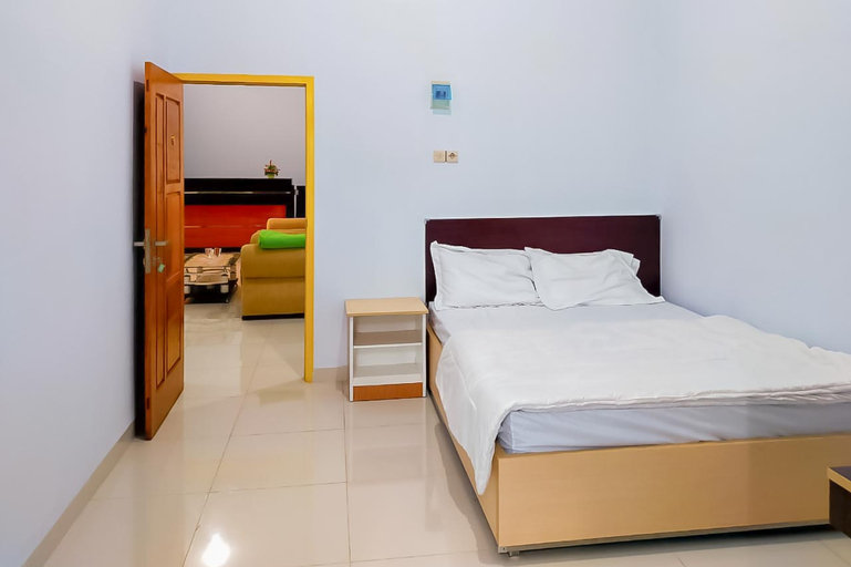 Exelsa Aus Guest House Syariah RedPartner, Jambi