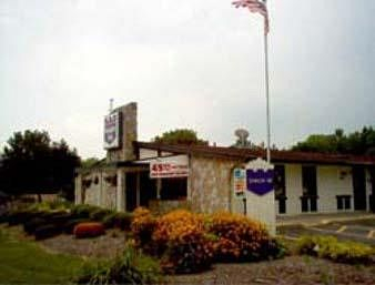 Knights Inn Cleveland/Macedonia, Summit