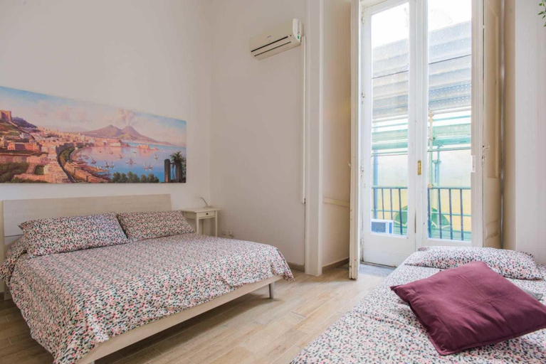 Bedroom 2, In...Napoli B&B, Napoli