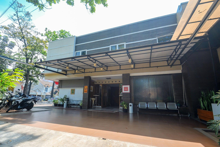 Exterior & Views 2, Sky Hotel Buah Batu 1 Bandung, Bandung