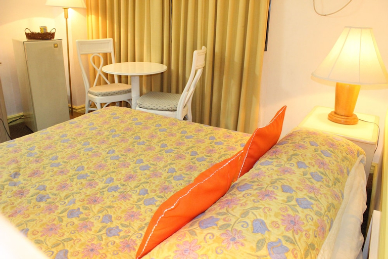 Bedroom 3, Hotel Galleria, Davao City