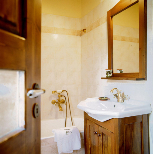 Bathroom 4, Elia Traditional Hotel & Spa, Crete