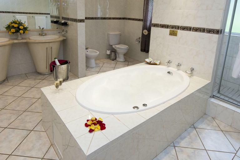 Bathroom 5, The Royal Villas Swaziland, Lobamba