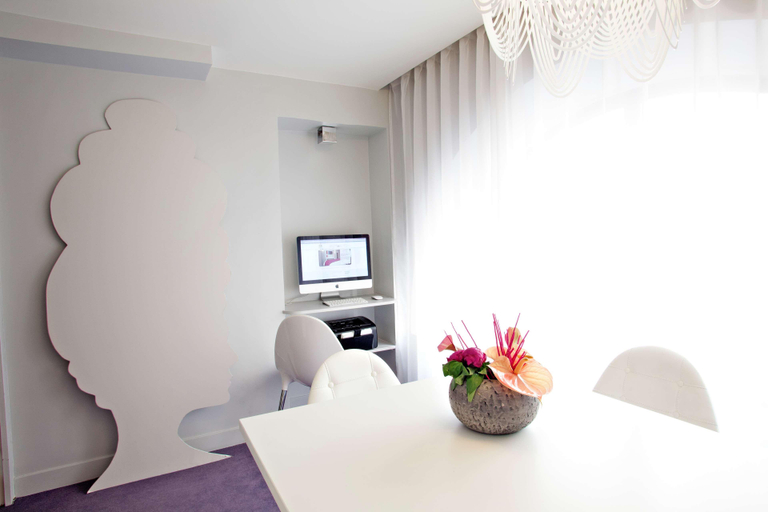 Public Area 5, Hotel Elysée Secret, Paris