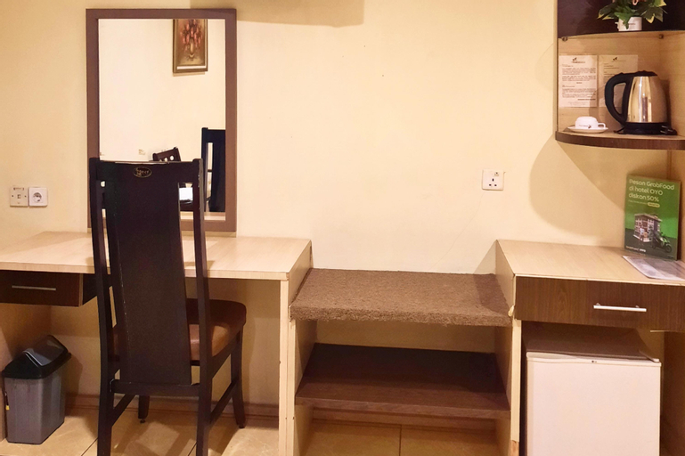 MV Hotel, Medan