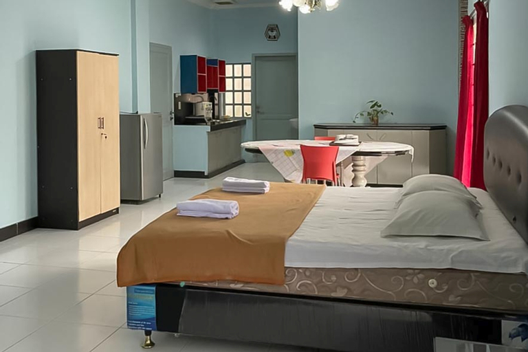RedDoorz Plus @ Jalan Iskandar Muda Medan, Medan