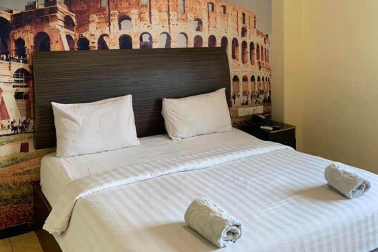 MV Hotel, Medan