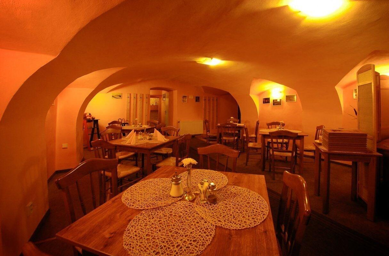 Food & Drinks, Penzion U Lucerny, Jindřichův Hradec