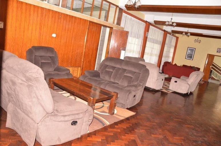 Public Area 3, United Kenya Club, Dagoretti North