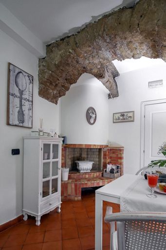 Bedroom 2, Corte Segreta Apartments, Salerno