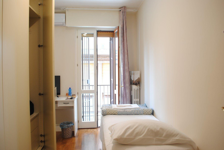 Bedroom 3, Dreaming Piazza Bra, Verona