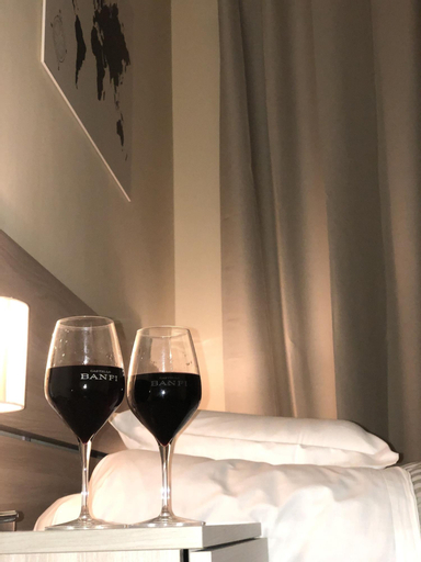 Bedroom 28