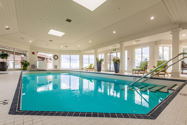 Sport & Beauty 3, Villa Eyrie Resort, Cowichan Valley