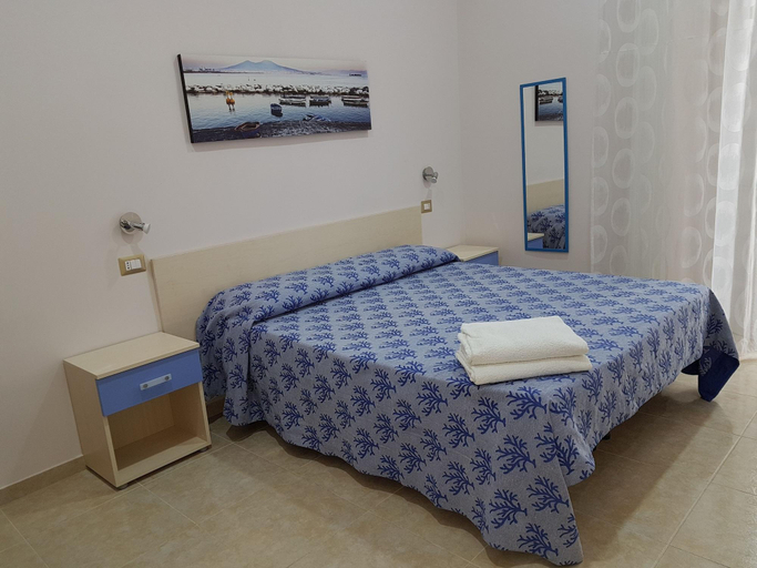 Bedroom 3, B&B Napul'è, Napoli