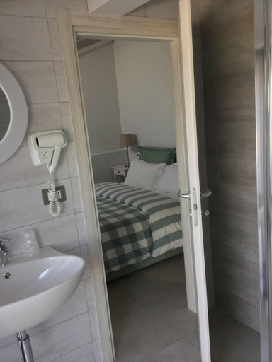 Bathroom 4, La casa di Lele - BIKE CLUB -, Campobasso