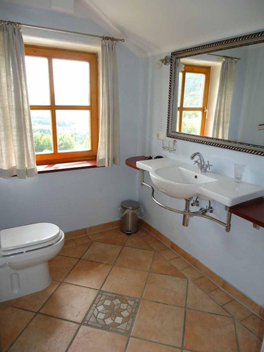 Bathroom 5, Landhaus Lehnerhof, Deggendorf